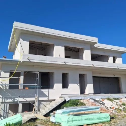 Imagen de la Casa en obra frente al mar en Miño.