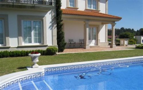 Piscina en vivienda unifamiliar