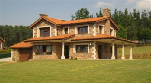 Casa rústica unifamiliar